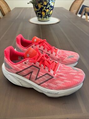 New Balance Balos Neutral Running Shoes